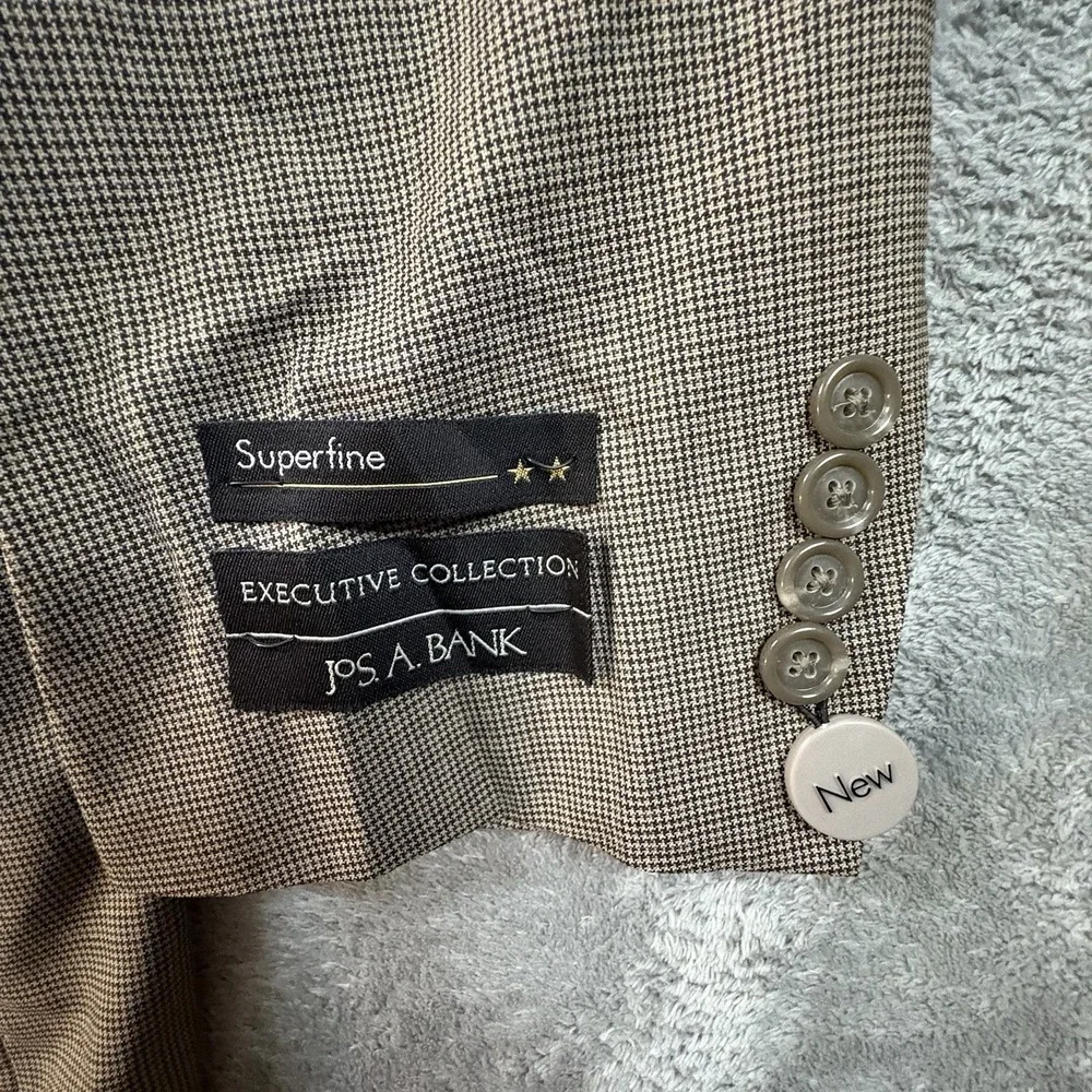 Jos A Bank Mens 43R 37 (46R 38x37) NWT Olive Brown Houndstooth 2 Pleat Wool Suit